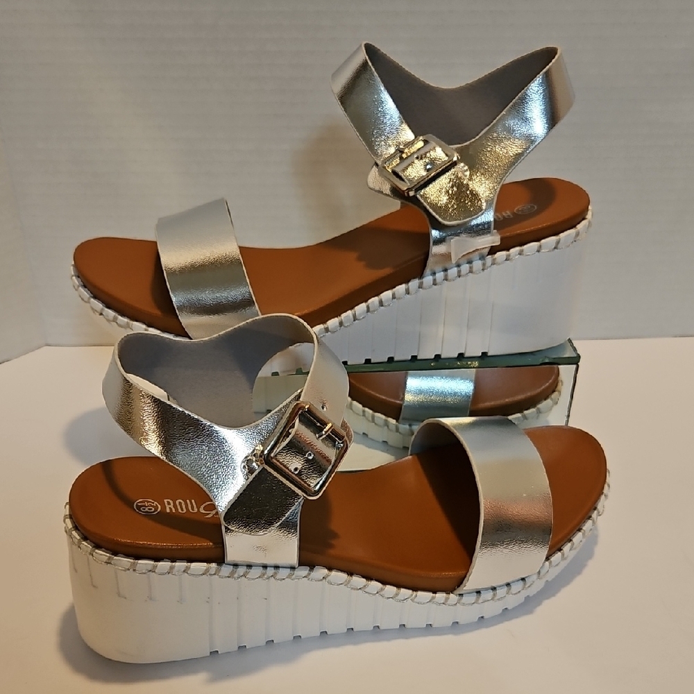 Rouge Helium Silver Wedge Sandals with Platform Sole